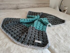 Háčkovaná dětská deka sivo-modrá - 5