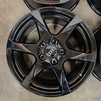 Originální alu kola na Audi A4, A6 7,5Jx17 ,ET45 - 5