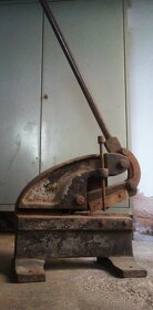 Litinové pákové nůžky na všechny tabulové plechy - 5