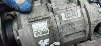 Klimakompresor audi A4 B7 8E 3.0 tdi - 5