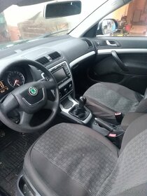 Octavia 2 1.8 tsi veškeré dily - 5