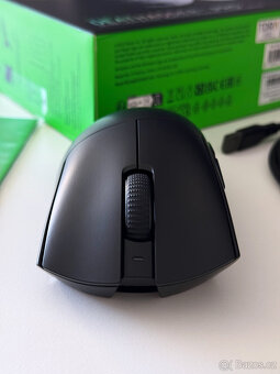 Razer DeathAdder V4 Pro - 5