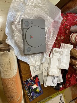 Ps1 v origo krabici - 5