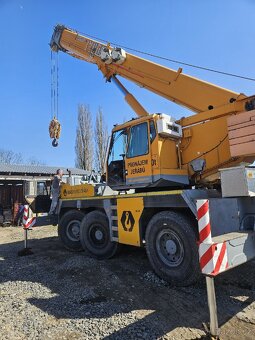 autojeřáb Liebherr 1050 - 5