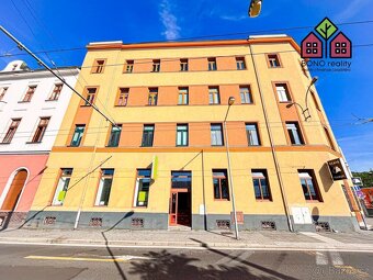 Obchodní prostor, plocha 65 m2, po rekonstrukci, rušná část - 5