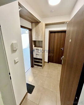 Pronájem bytu 2+kk, 44m², ul. Jankovcova, Praha 7 - Holešovi - 5