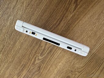 Nintendo 3DS XL Limited Edition - 5