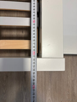 Bílá dvojpostel postel IKEA 200x160cm + 2 šuplíky + 2 rošty - 5
