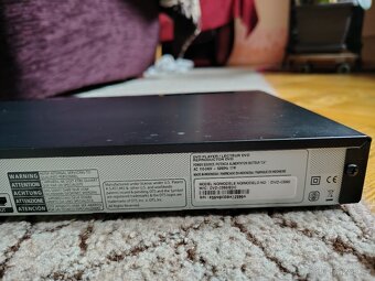 DVD přehrávač Samsung + DVD filmy - 5