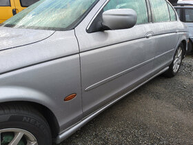 Jaguar S-TYPE 4,0 V8 2000 203kW - MOTOR KO, DILY KRASNY - 5