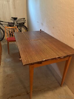 Stůl + 4 židle - 5