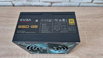 EVGA SuperNOVA G5 650W – tichý, plně modulární zdroj - 5