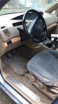 Ssangyong Rodius r.v2007 - 5