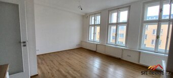 Pronájem světlého bytu po kompletní rekonstrukci, 2+KK/B, 47 - 5