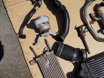 Díly motoru Ford Galaxy II 2.0TDCI 103kw QXWA - 5