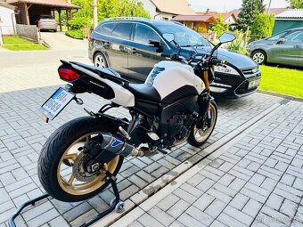 Yamaha FZ8N - 5