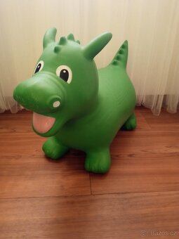 Gumové hopsadlo drak - 5