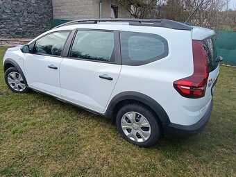 Jogger, LPG, 7 míst, 10 000km - 5