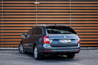 Škoda Superb Combi 2.0 TDI CR Elegance DSG - 5