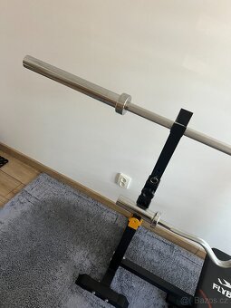Kompletní sada fitness vybavení – kotouče, osy, lavice - 5