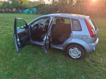 FORD FIESTA 1,3 51 kW 2007 - 5