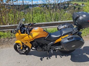 Honda cbf 1000 - 5