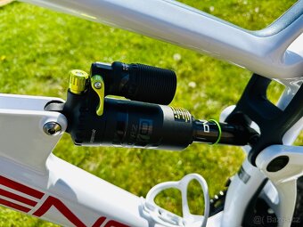 Karbonové enduro Intense Carbine Expert 2021 - 5