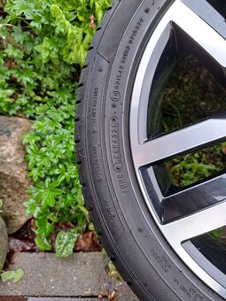 Alu kola VW Golf typ Madrid 225/45 R17 letni - 5