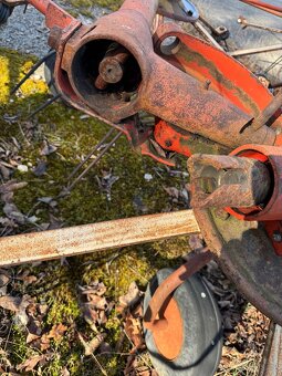 Prodám tažený obraceč sena Deutz Fahr KH 40 + náhon - 5