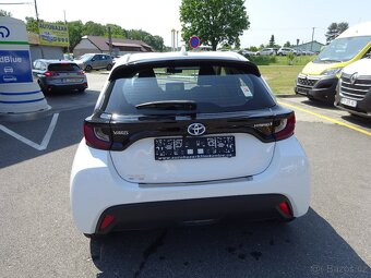 Toyota Yaris 1.5 e-CVT HYBRID,AUTOMAT,GARANCE KM, 1. MAJIT - 5