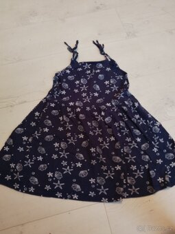 1 sukně a 4 šaty - 5