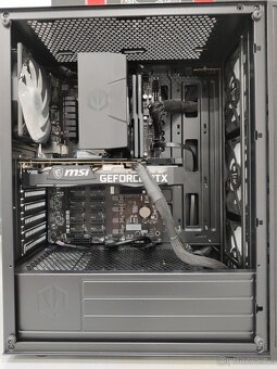 i5 9400, RTX 3060, 16GB DDR4 2666MHz, 250GB SSD + 4TB HDD - 5