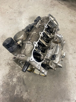 Kawasaki Ninja ZX-6R, hlava, díly do motoru - 5