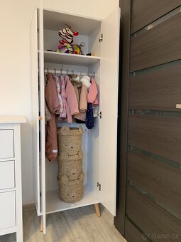 Dětská šatní  skříň do pokojíčku - 5