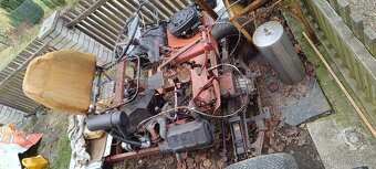 Traktor 4x4 - 5