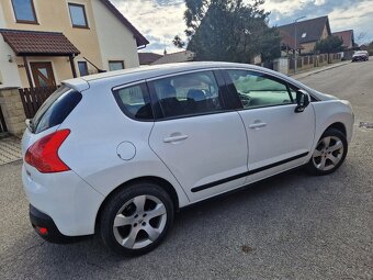 Peugeot 3008 1.6 benzin - hezký - - 5