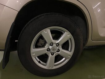 Toyota RaV, 2.0 VTT-i - 5