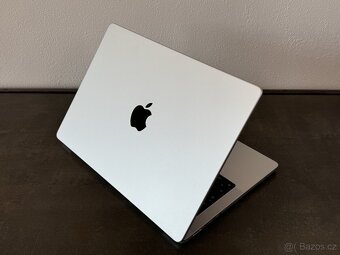MacBook Pro 14" 2021 M1 Pro Silver / 500GB / 16GB - 5