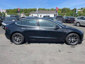 Tesla Model 3 - 5