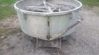 Míchačka na beton Fliegl 1m3 - 5
