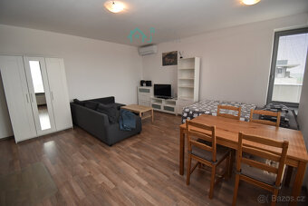 Pronájem, byt 1+kk, 59 m2, Chrudim, ul. Na Špici - 5