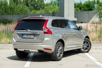Volvo XC60 D4 2.4L Summum AWD Geartronic - 5