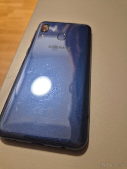 Samsung Galaxy A20e Dual SIM - 5