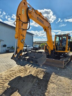 Hyundai R80CR-9A 2019 2200mth 9 ton - 5