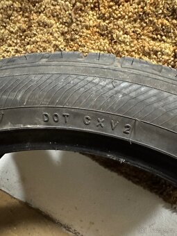 Zimní pneu TOYO SNOWPROX S953 215/50 R18 92V - 5