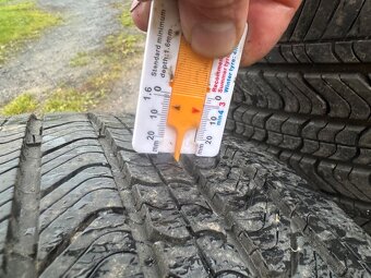 Michelin Primacy 4+ 215/55 R17 98W - 5