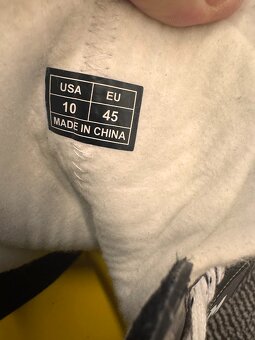 BRUSLE CCM TACKS 9040 vel. 45/10 R - 5