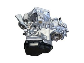 Převodovka 5Q manuál LZY 1.6TDI 75KW VW Caddy r.v. 2016 - 5