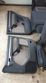 Prodám interiér / sadu sedadel VW Touran Cross. - 5