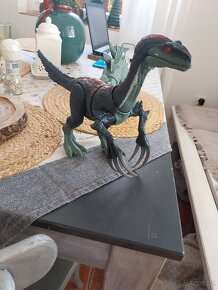 Prodám 2 krásné dinousary - 5